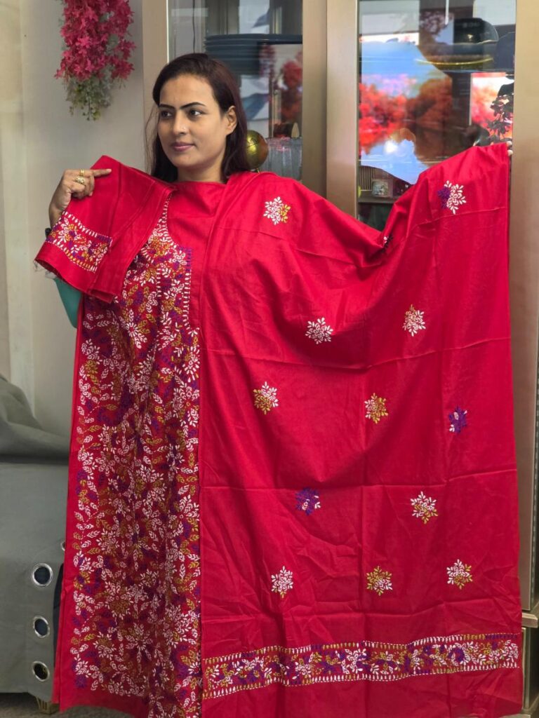 red color dress