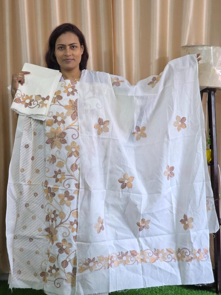 Hand work Off-White Unstitch