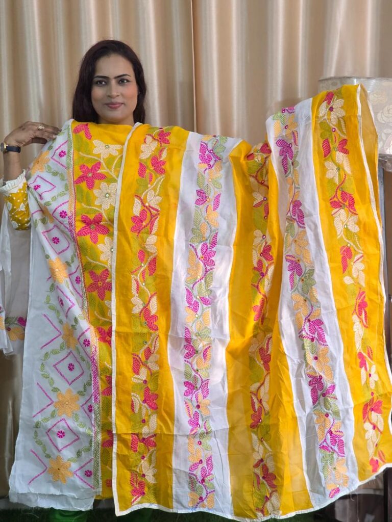 White and yellow unstitched dress