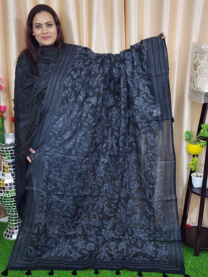 black stitch dupatta